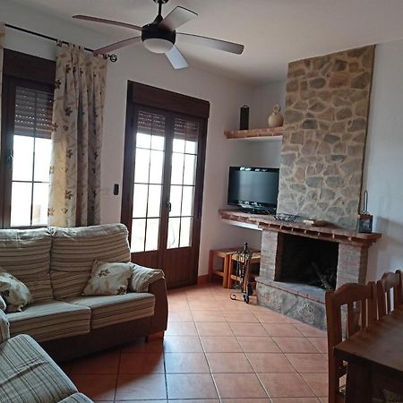Casa Rural La Fuente Segura de León Dış mekan fotoğraf