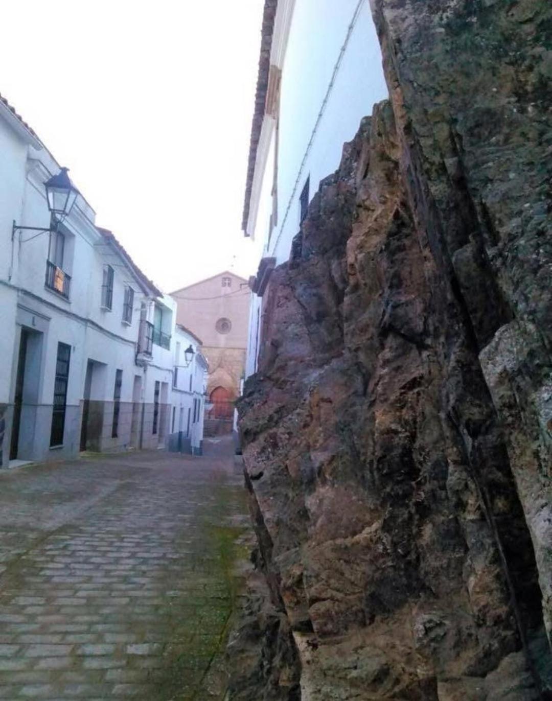 Casa Rural La Fuente Segura de León Dış mekan fotoğraf